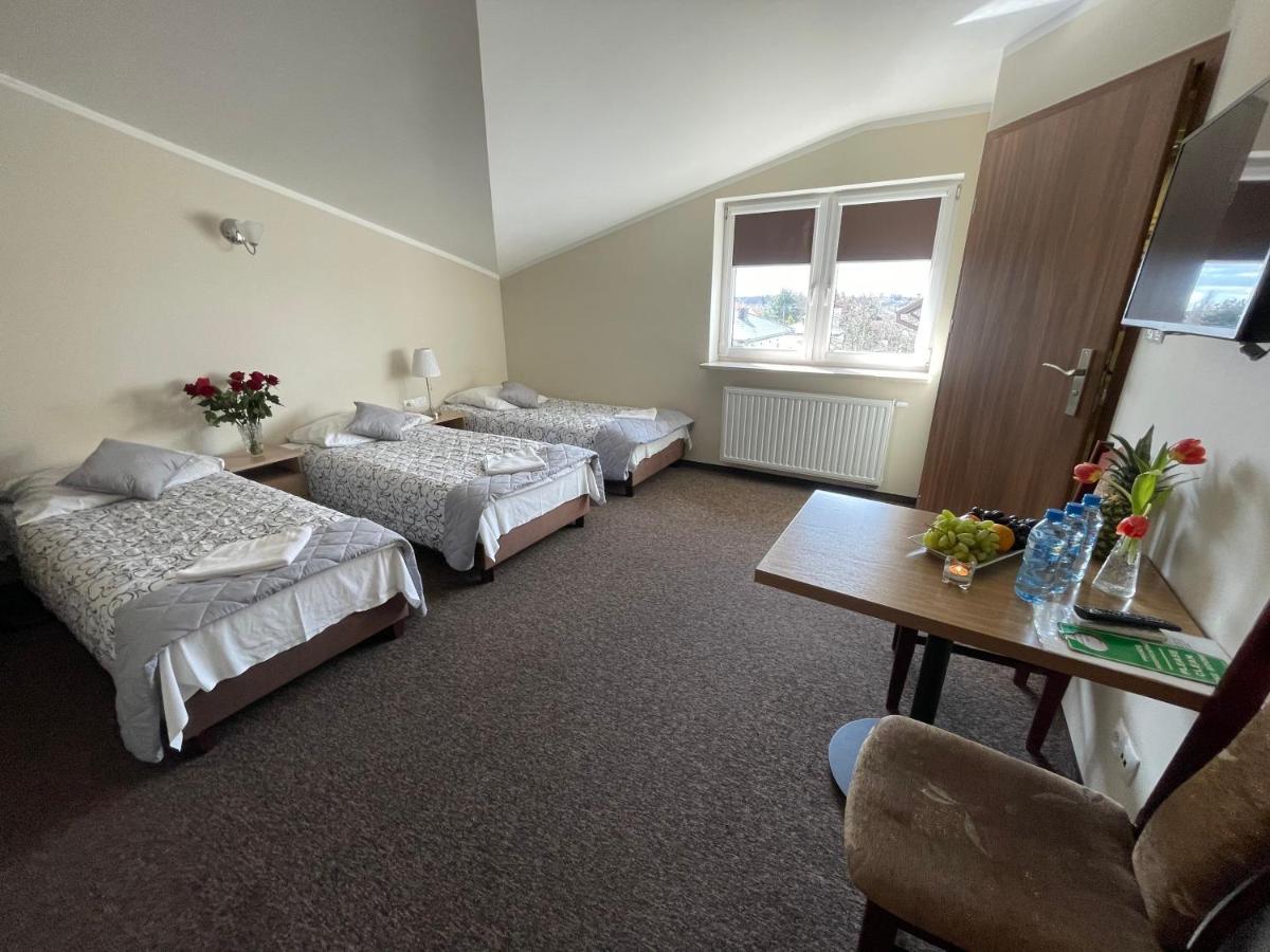 Hotelik Gold Рашин Экстерьер фото